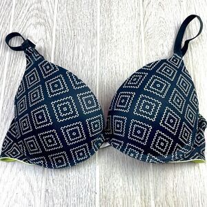 PINK by Victoria's Secret. Wear Everywhere Demi bra. 32D